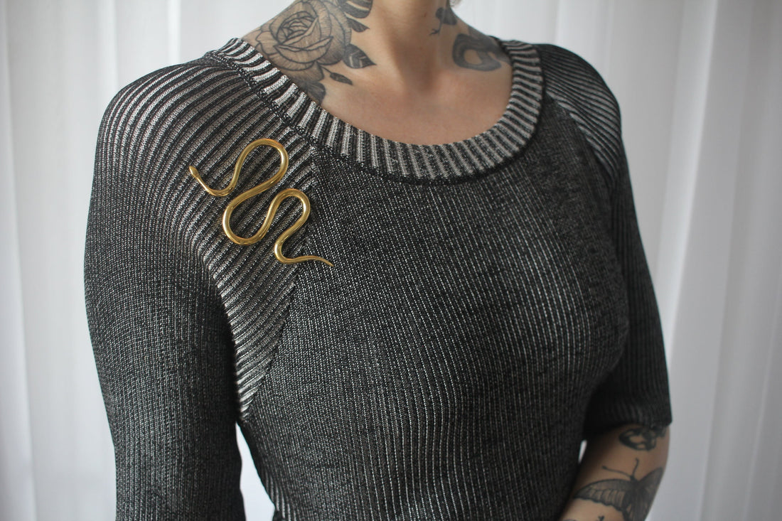 Broches: o acessório atemporal das estrelas