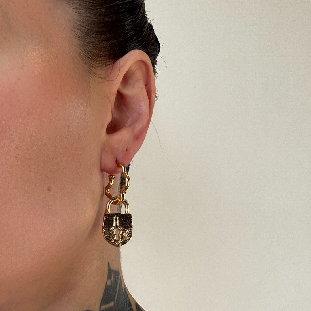 Pingente DUNA + Argola Orgânica ONDA